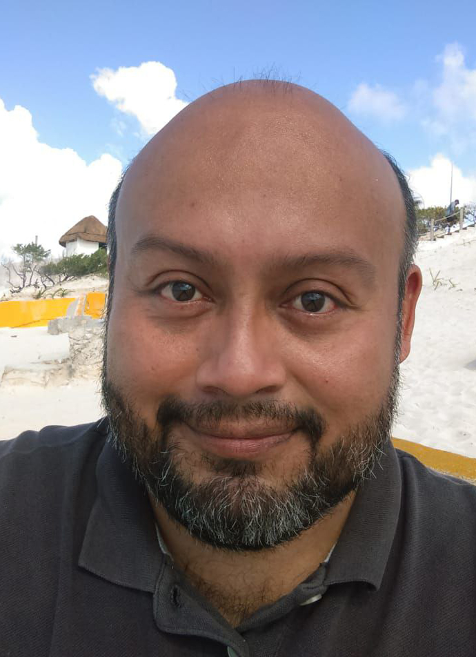 Carlos Góngora antes